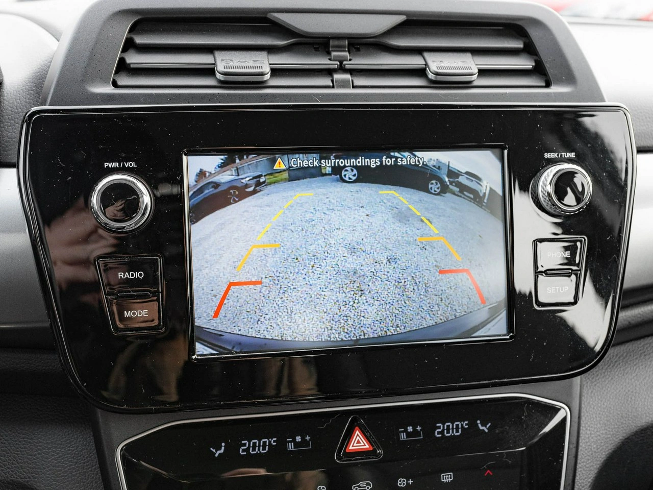 SsangYong/KGM Tivoli - Zdjęcie 17