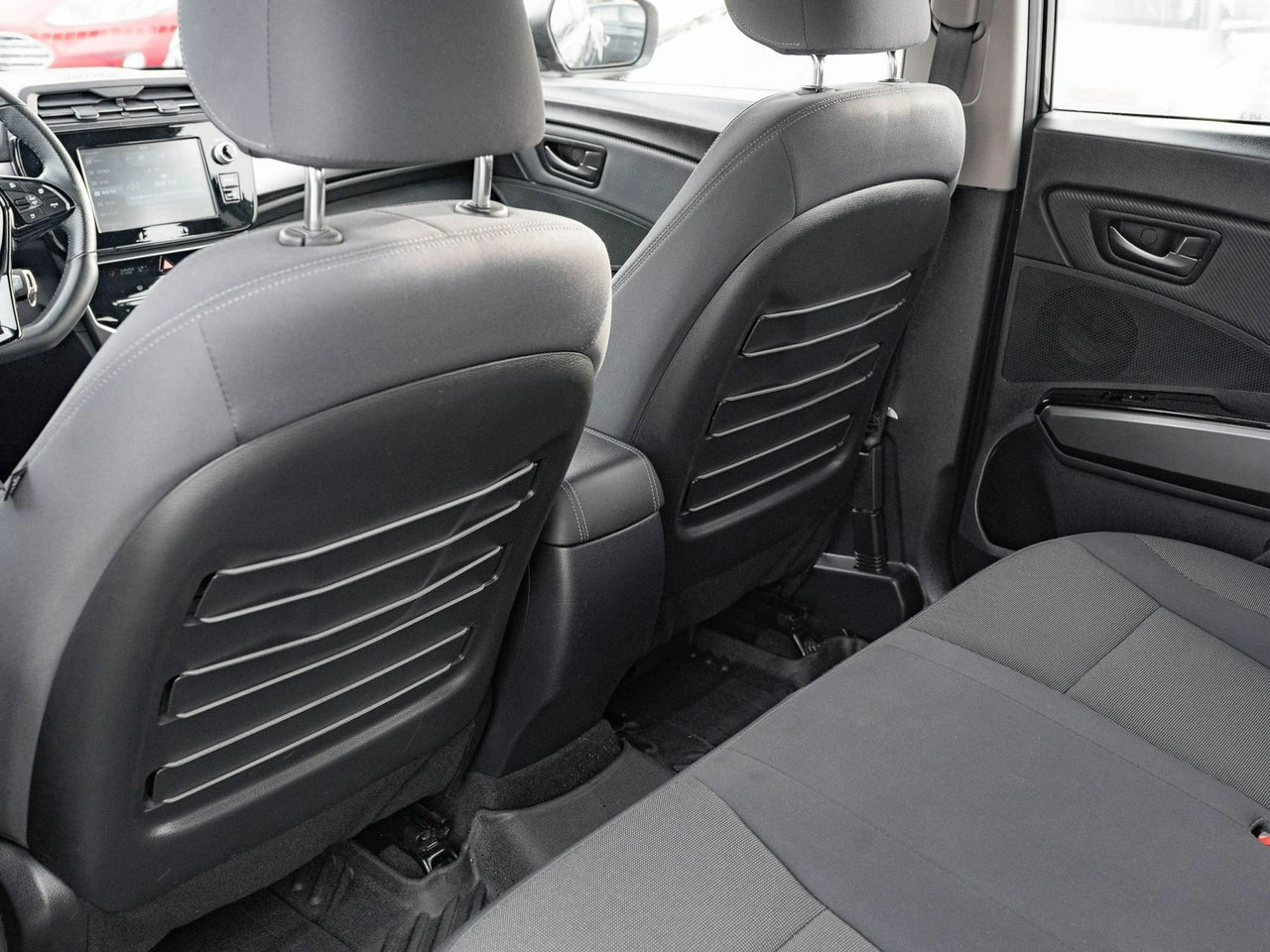 SsangYong/KGM Tivoli - Zdjęcie 19