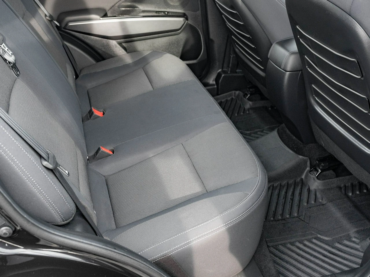 SsangYong/KGM Tivoli - Zdjęcie 24