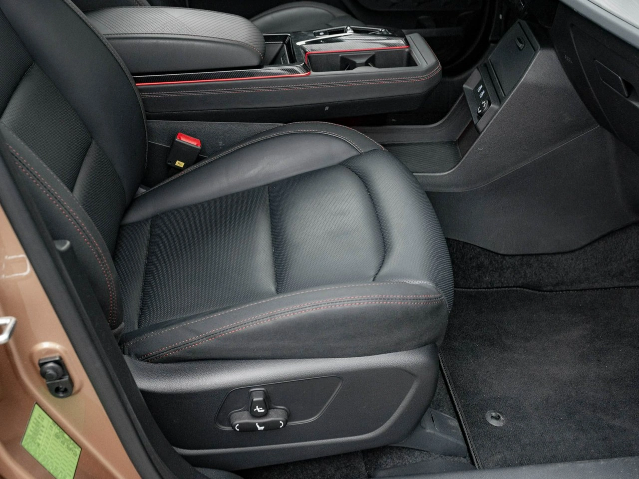 SsangYong/KGM Actyon - Zdjęcie 27