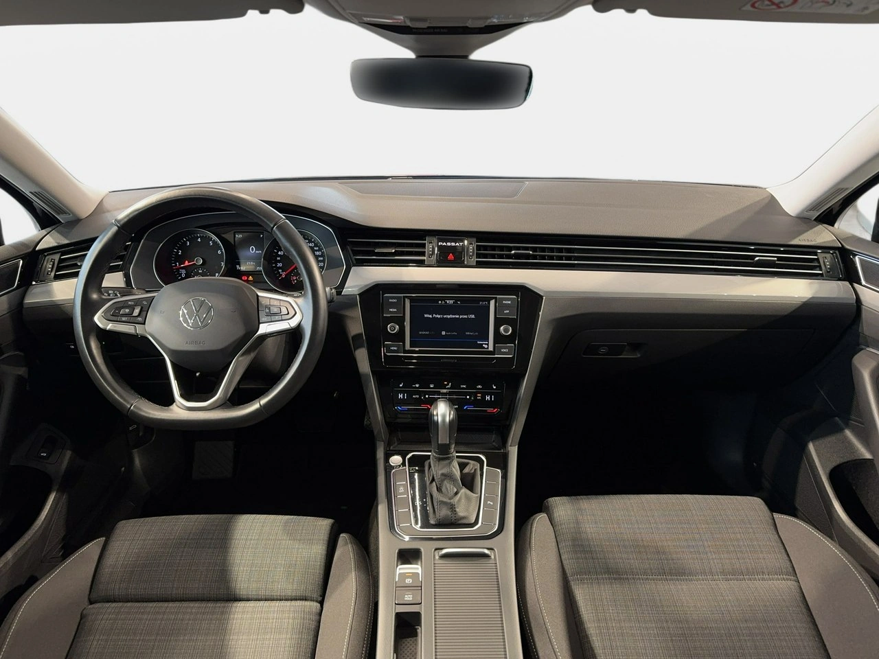 Volkswagen Passat Variant - Zdjęcie 14