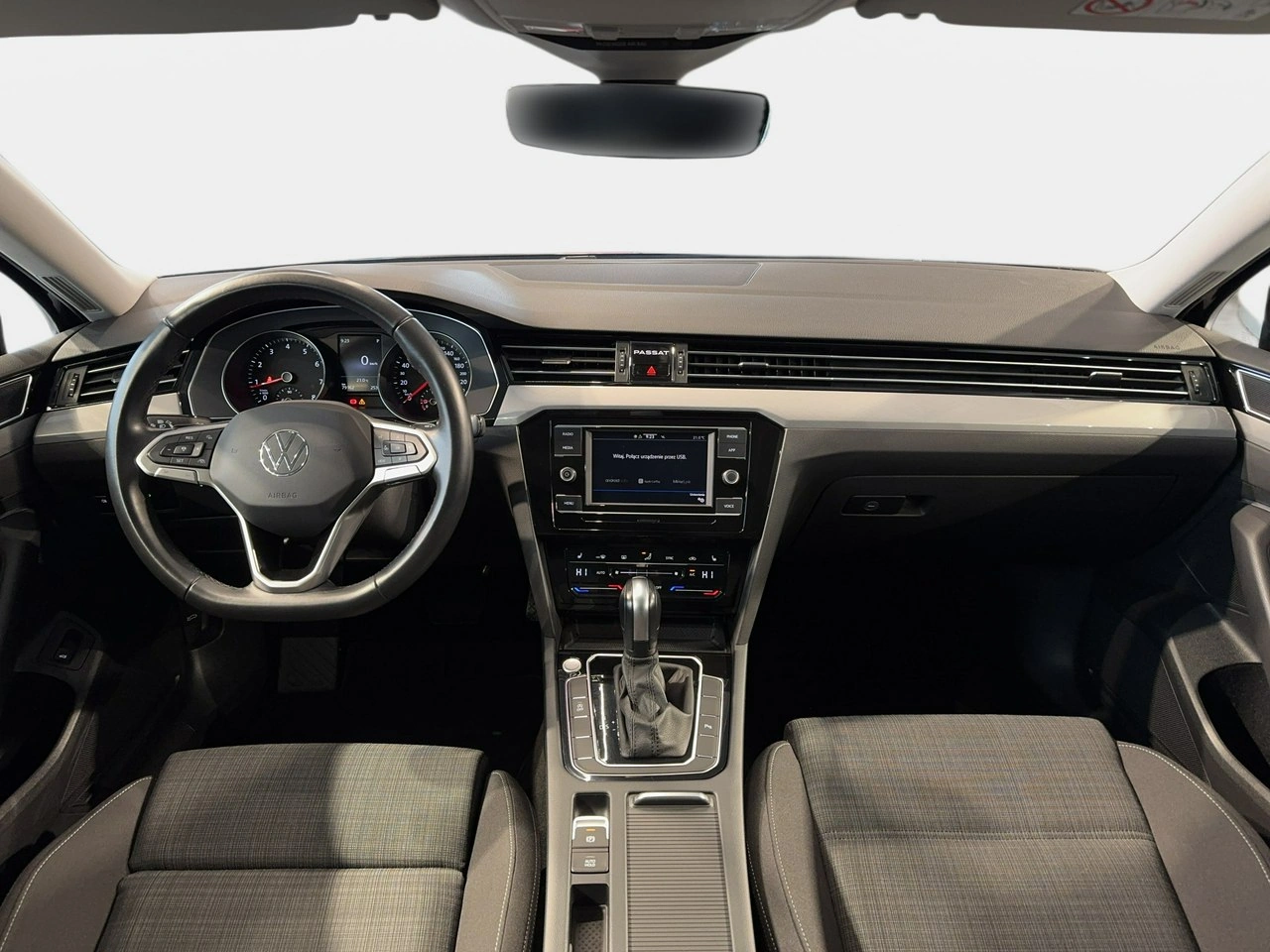 Volkswagen Passat Variant - Zdjęcie 14