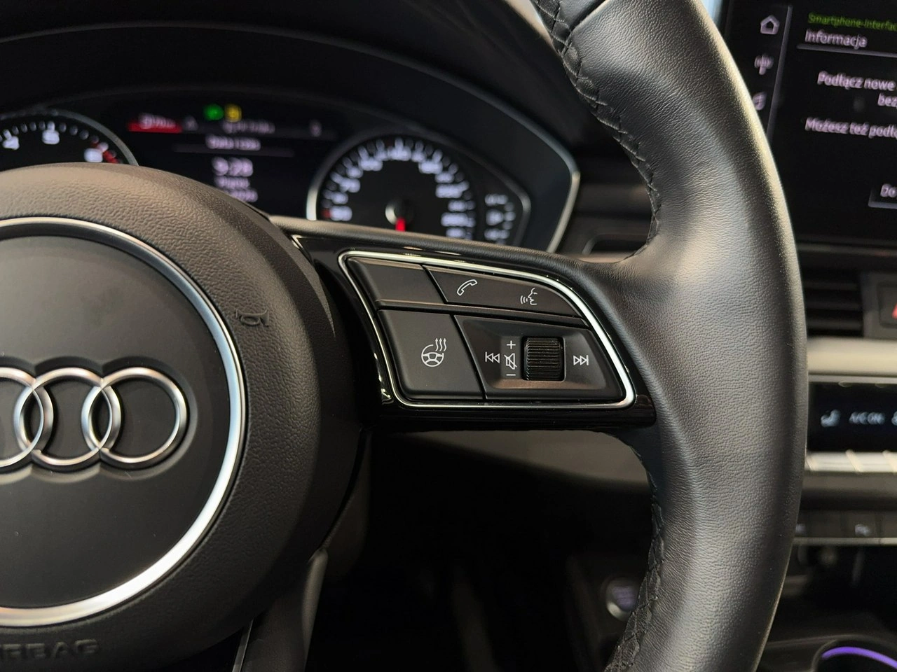 Audi A4 - Zdjęcie 17