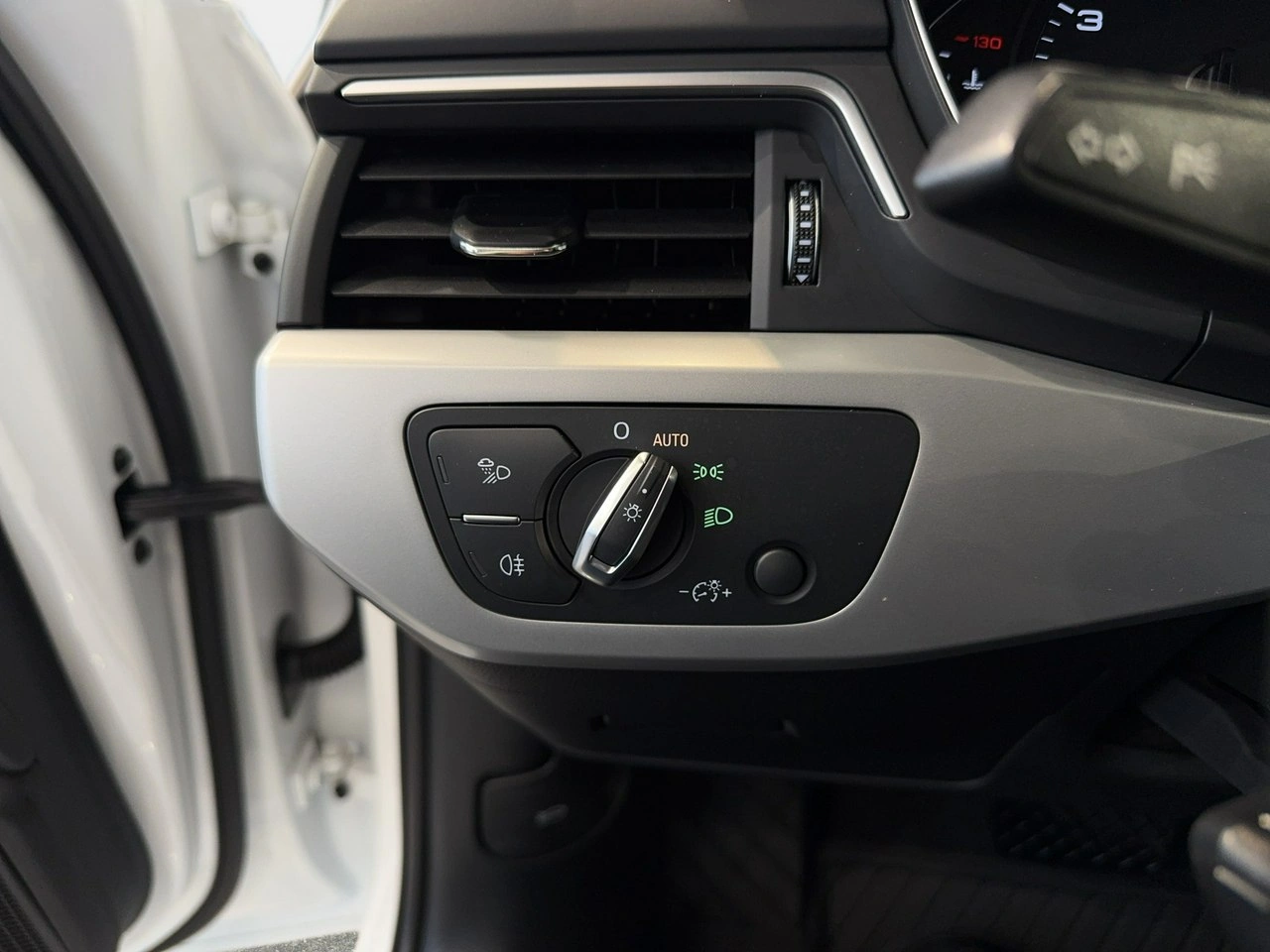 Audi A4 - Zdjęcie 26