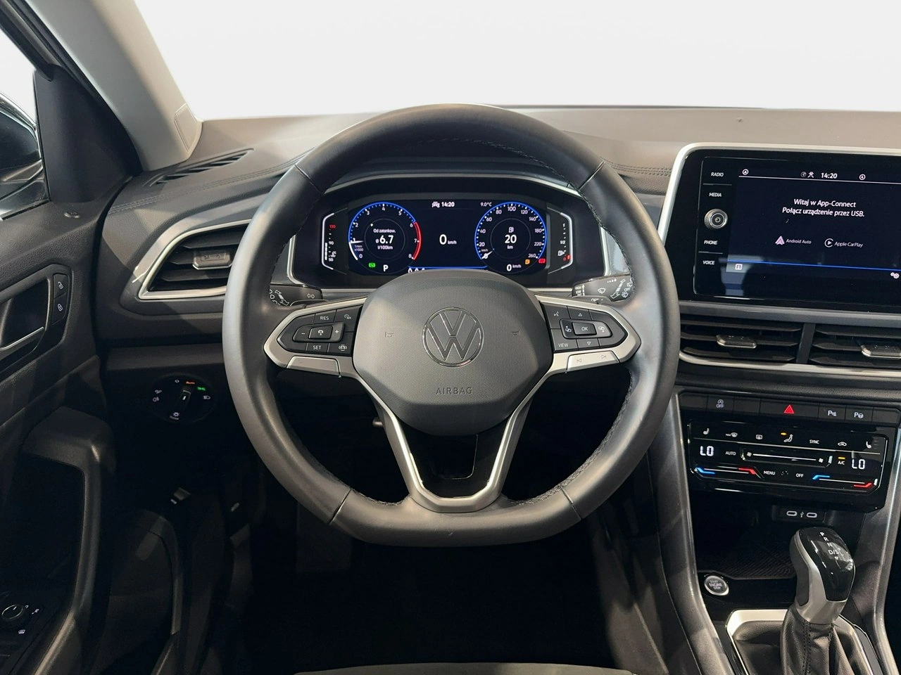 Volkswagen T-Roc - Zdjęcie 18