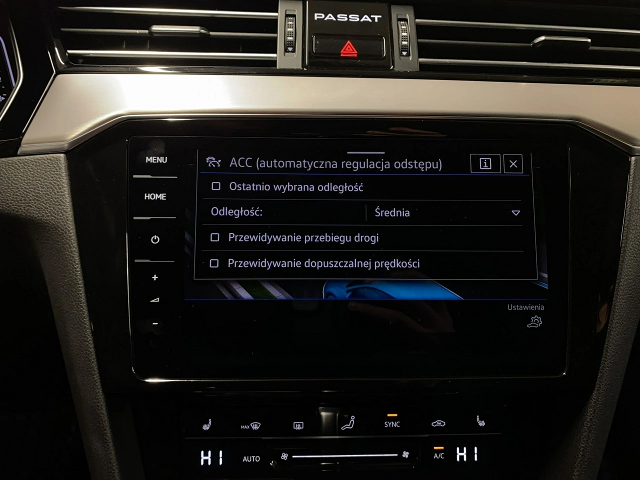 Volkswagen Passat Variant - Zdjęcie 30