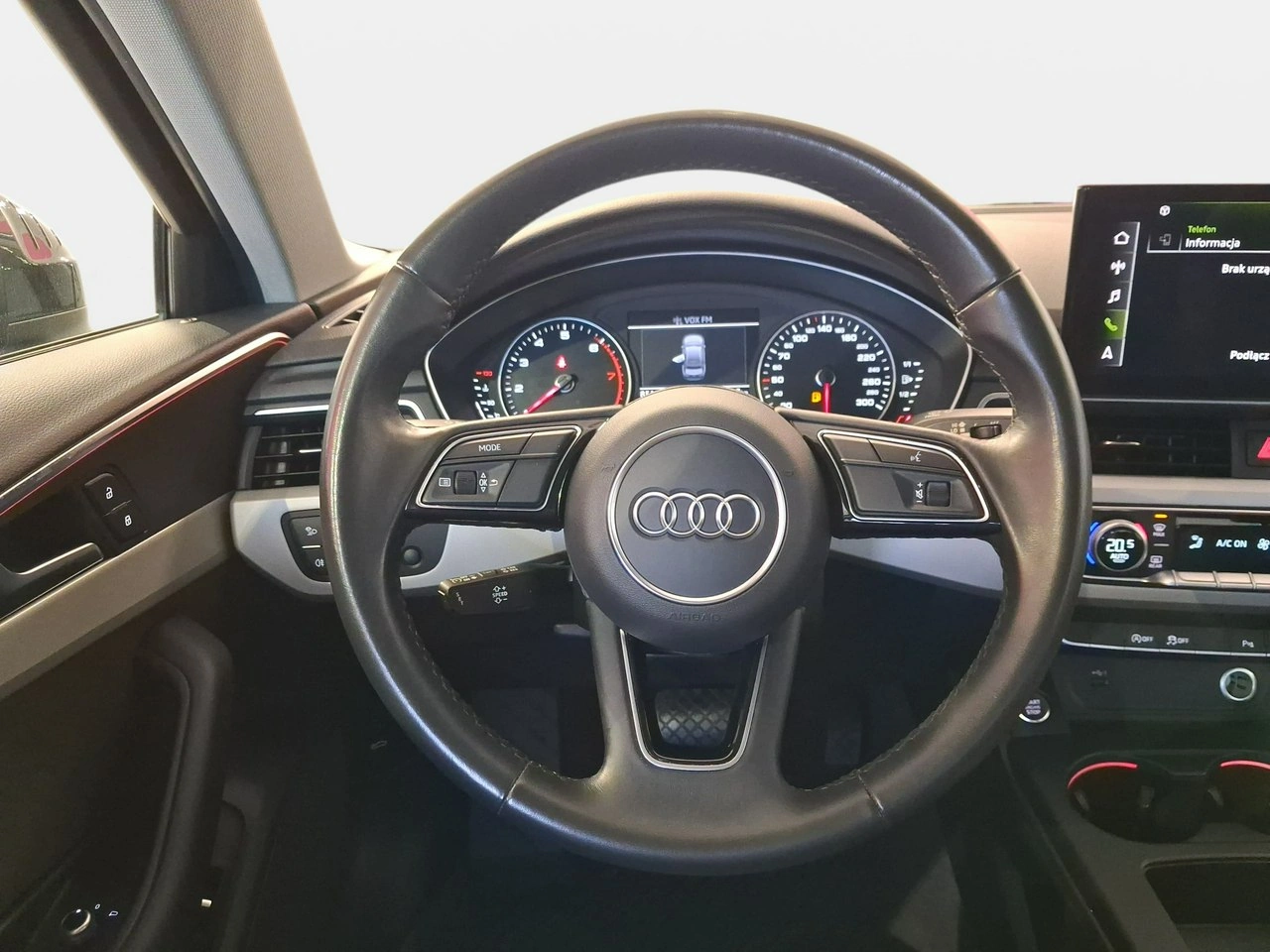 Audi A4 - Zdjęcie 15