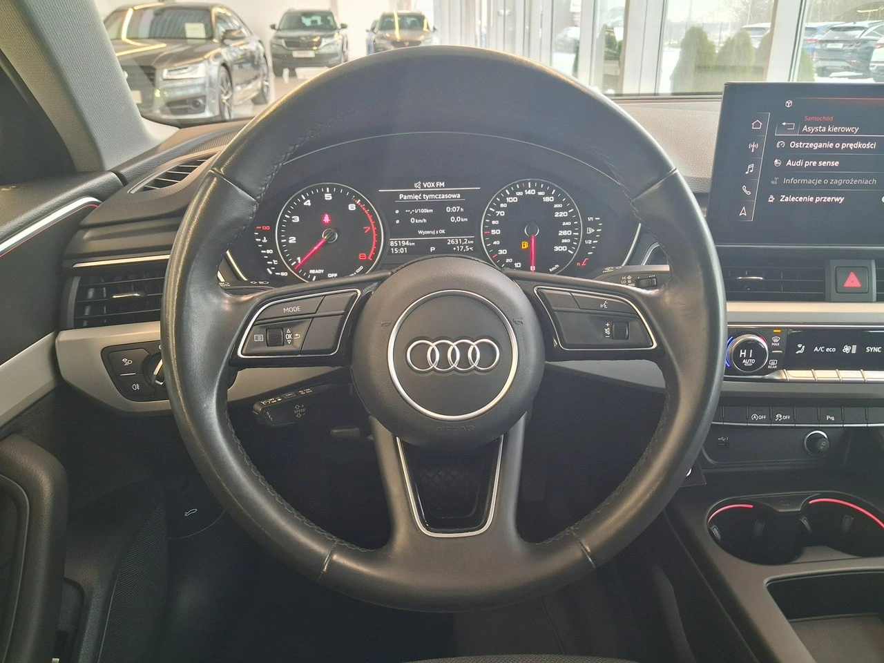 Audi A4 - Zdjęcie 16