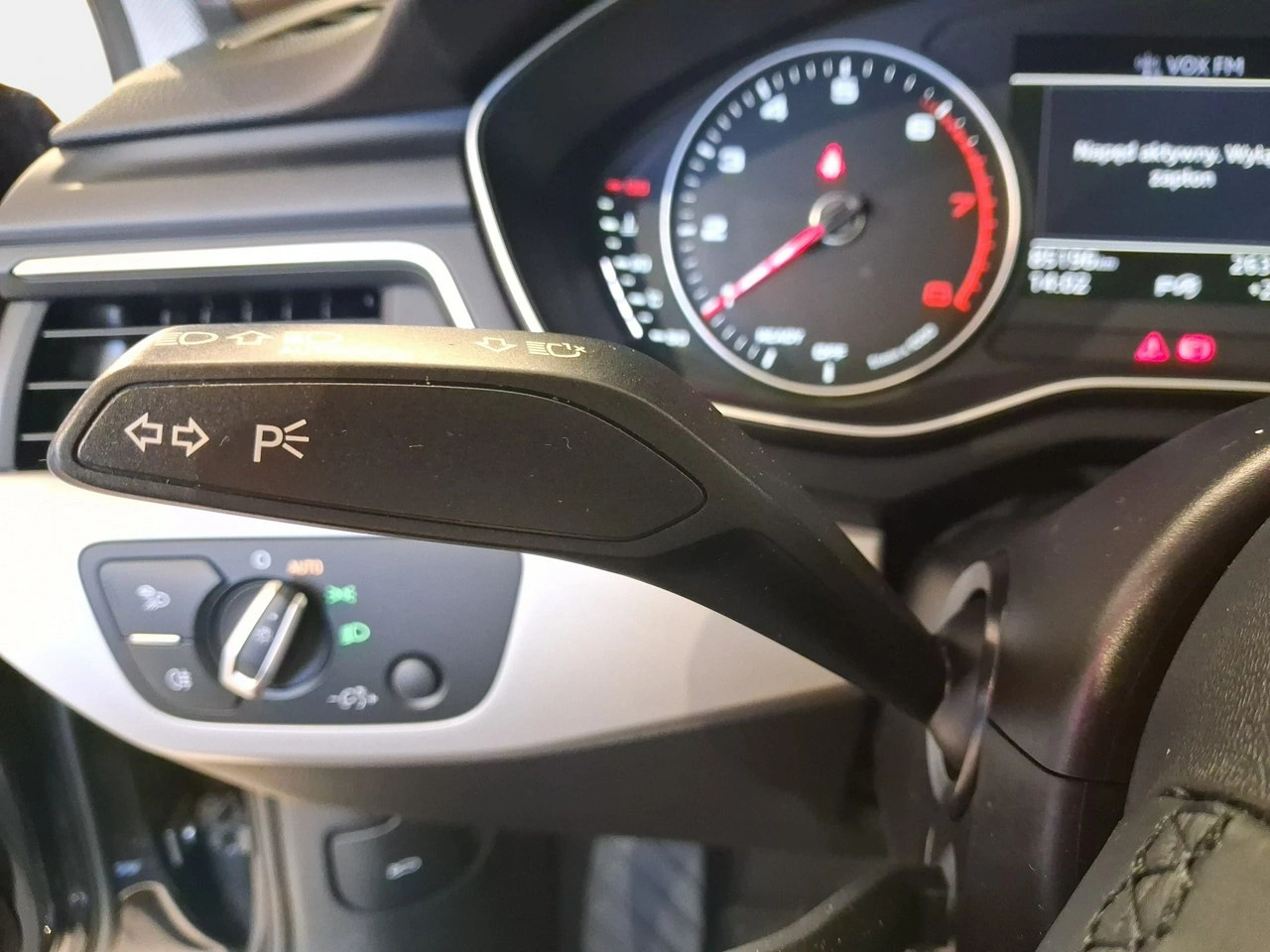 Audi A4 - Zdjęcie 18