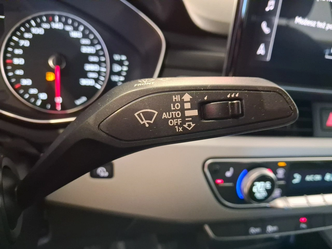 Audi A4 - Zdjęcie 19
