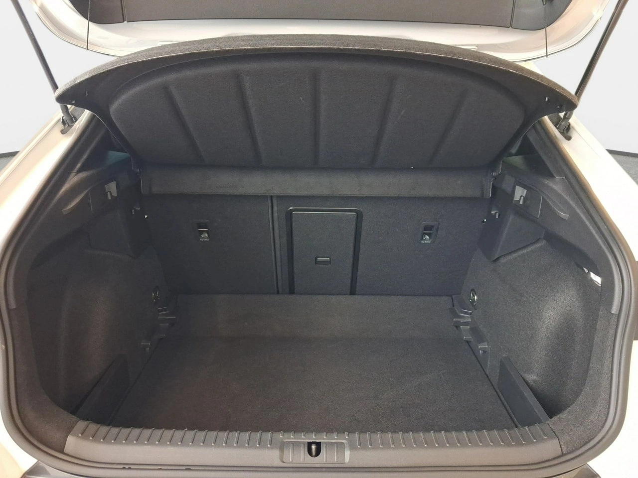 Cupra Formentor - Zdjęcie 10