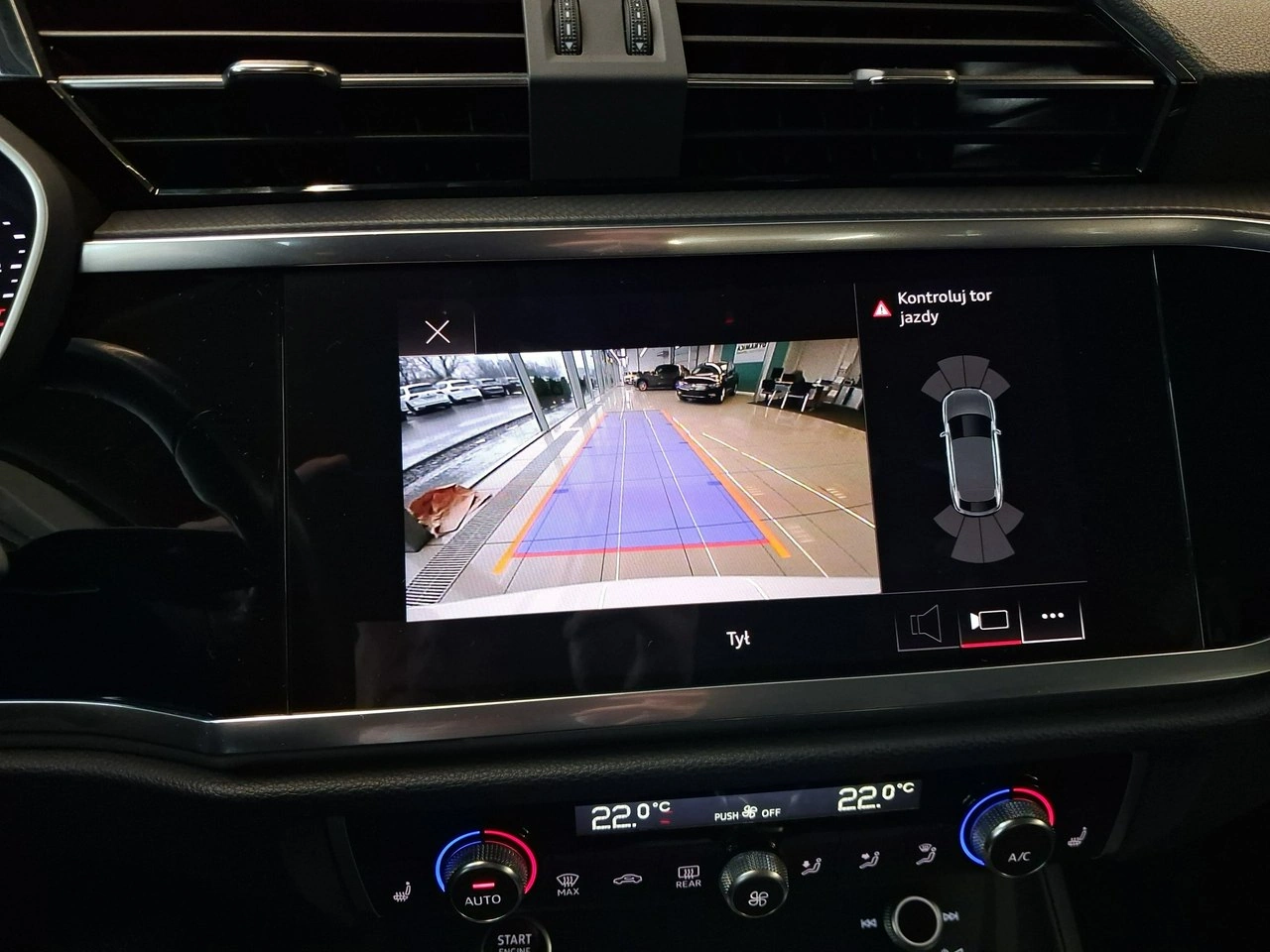 Audi Q3 - Zdjęcie 21