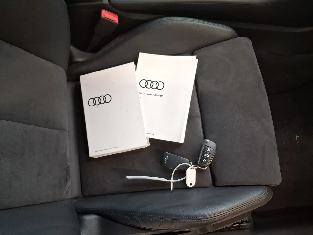 Audi Q3 - Zdjęcie 27