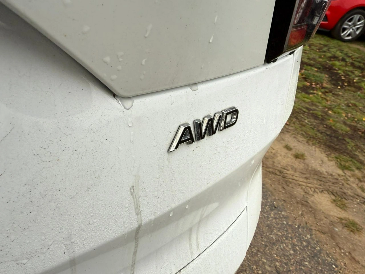 Ford Kuga - Zdjęcie 24