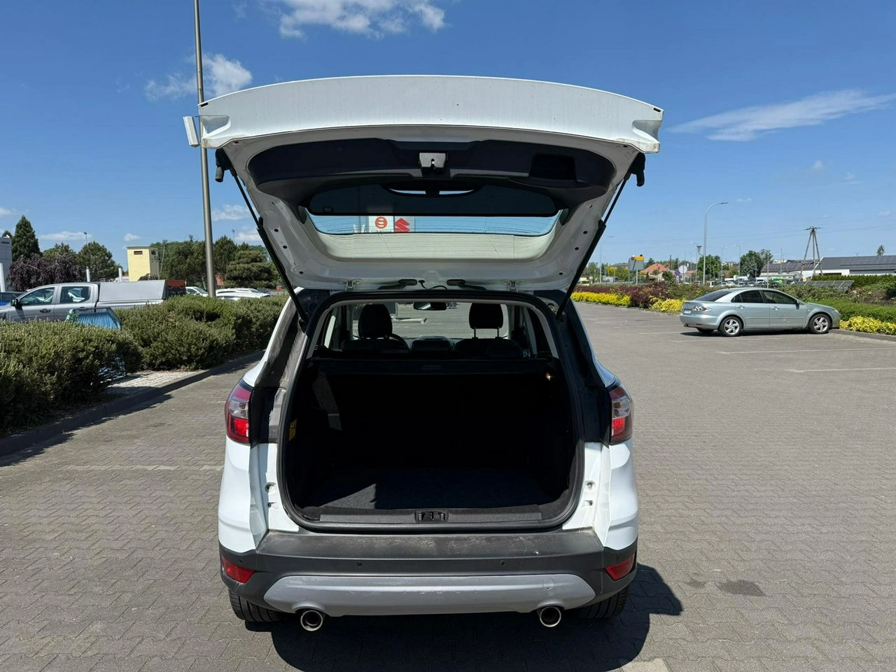 Ford Kuga - Zdjęcie 17