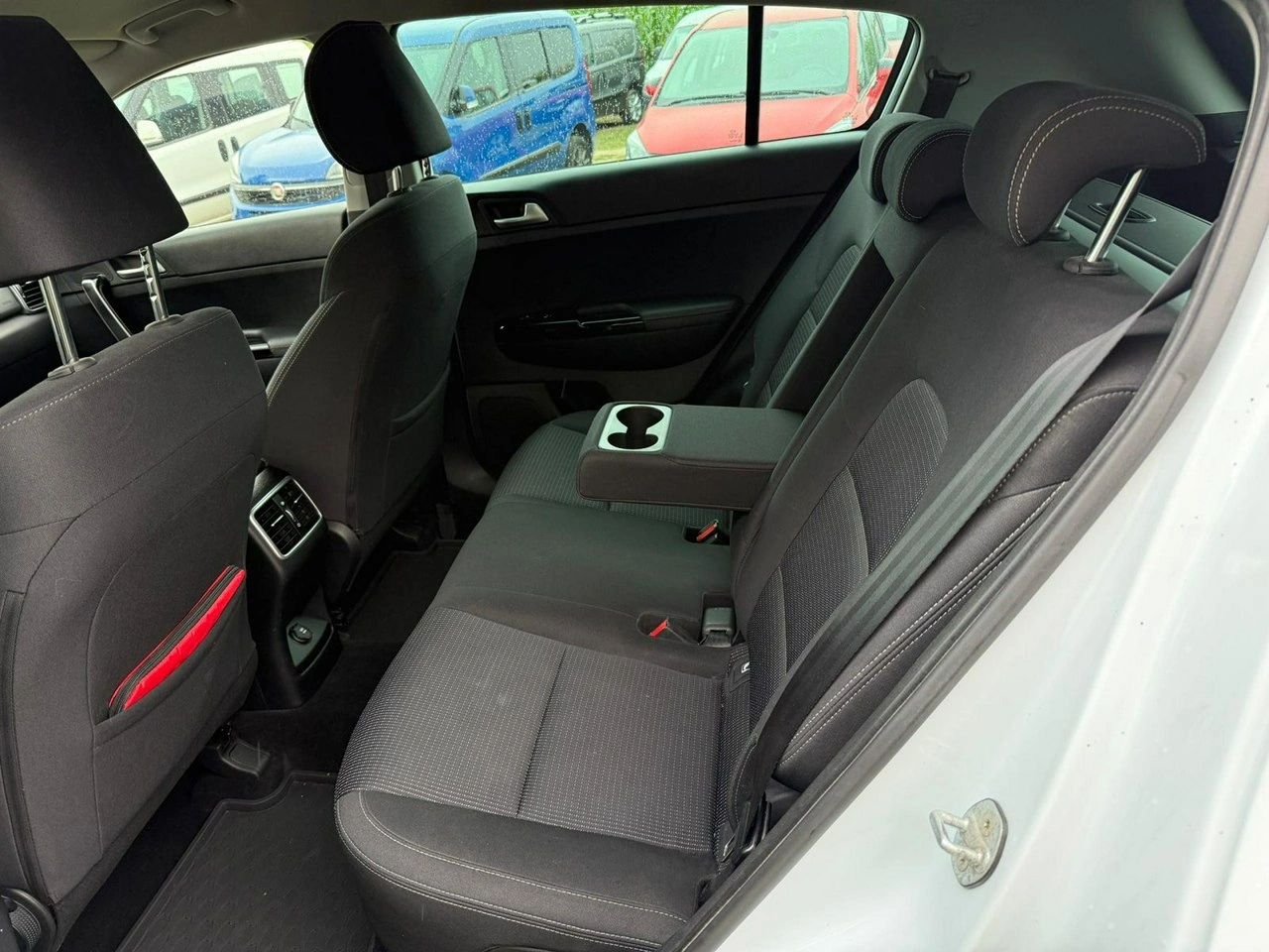 Kia Sportage - Zdjęcie 10