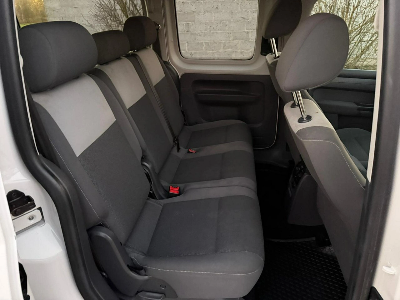 Volkswagen Caddy - Zdjęcie 9