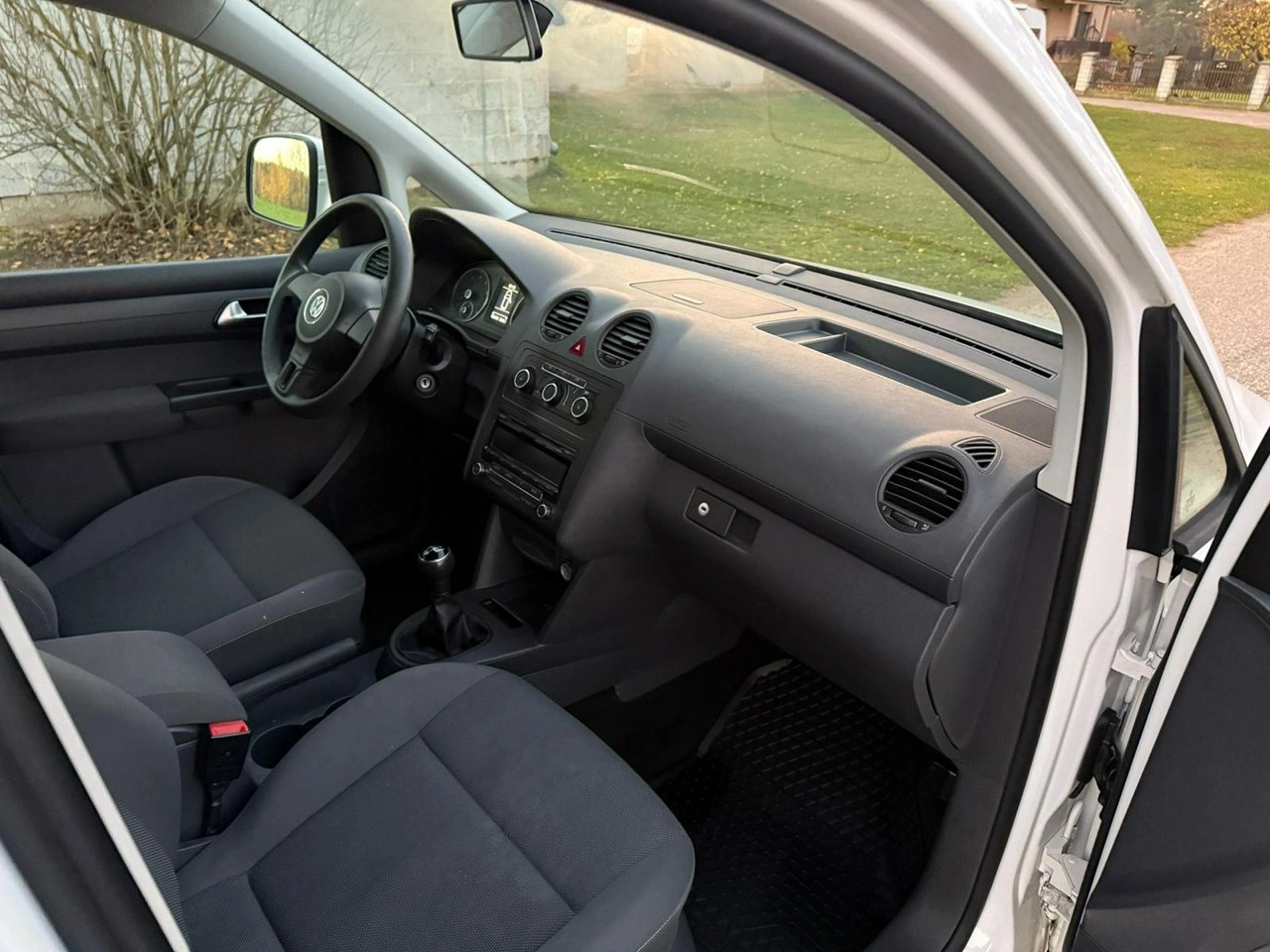 Volkswagen Caddy - Zdjęcie 12