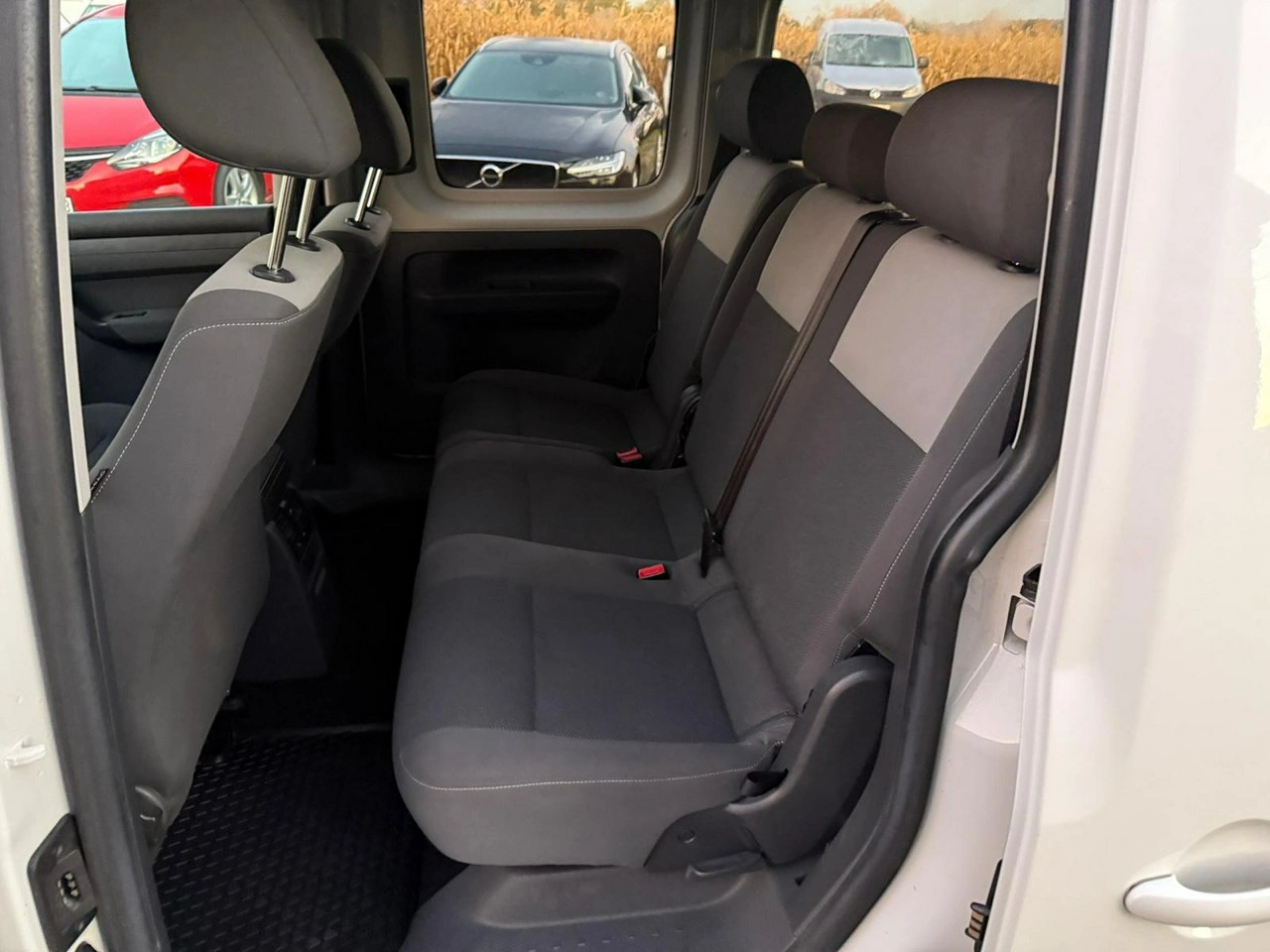 Volkswagen Caddy - Zdjęcie 16