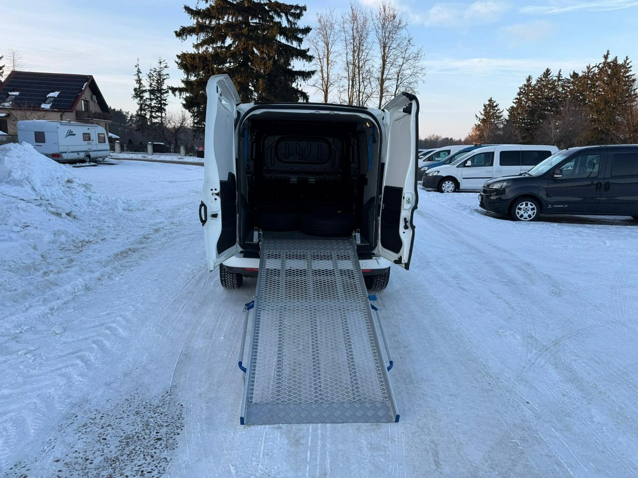 Fiat Doblo - Zdjęcie 24