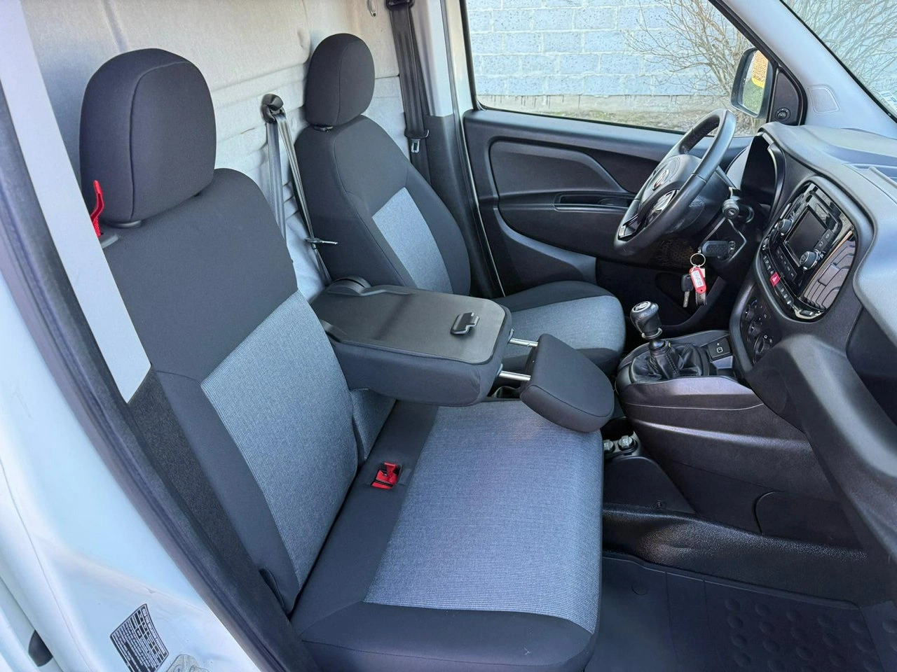 Fiat Doblo - Zdjęcie 17