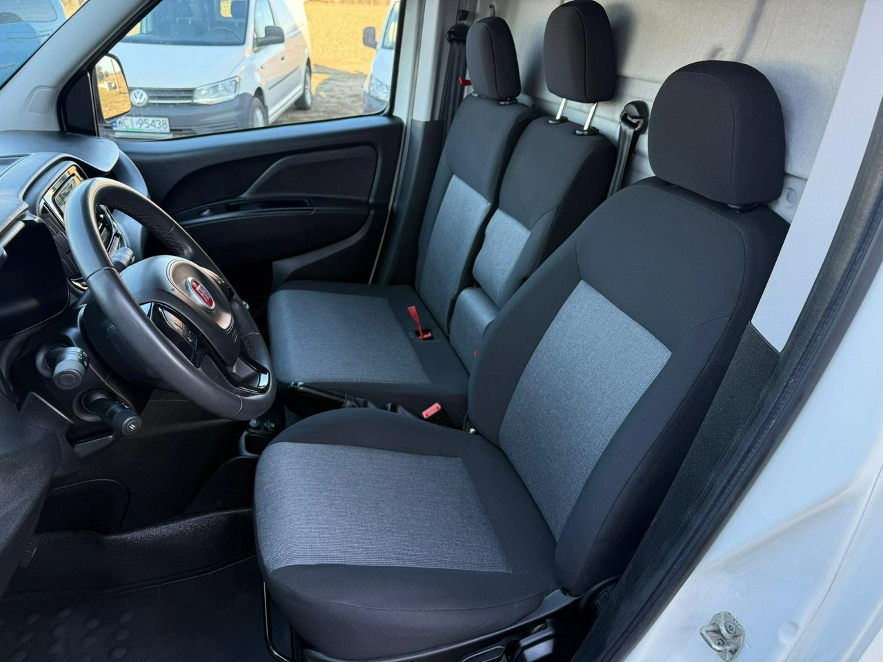 Fiat Doblo - Zdjęcie 25