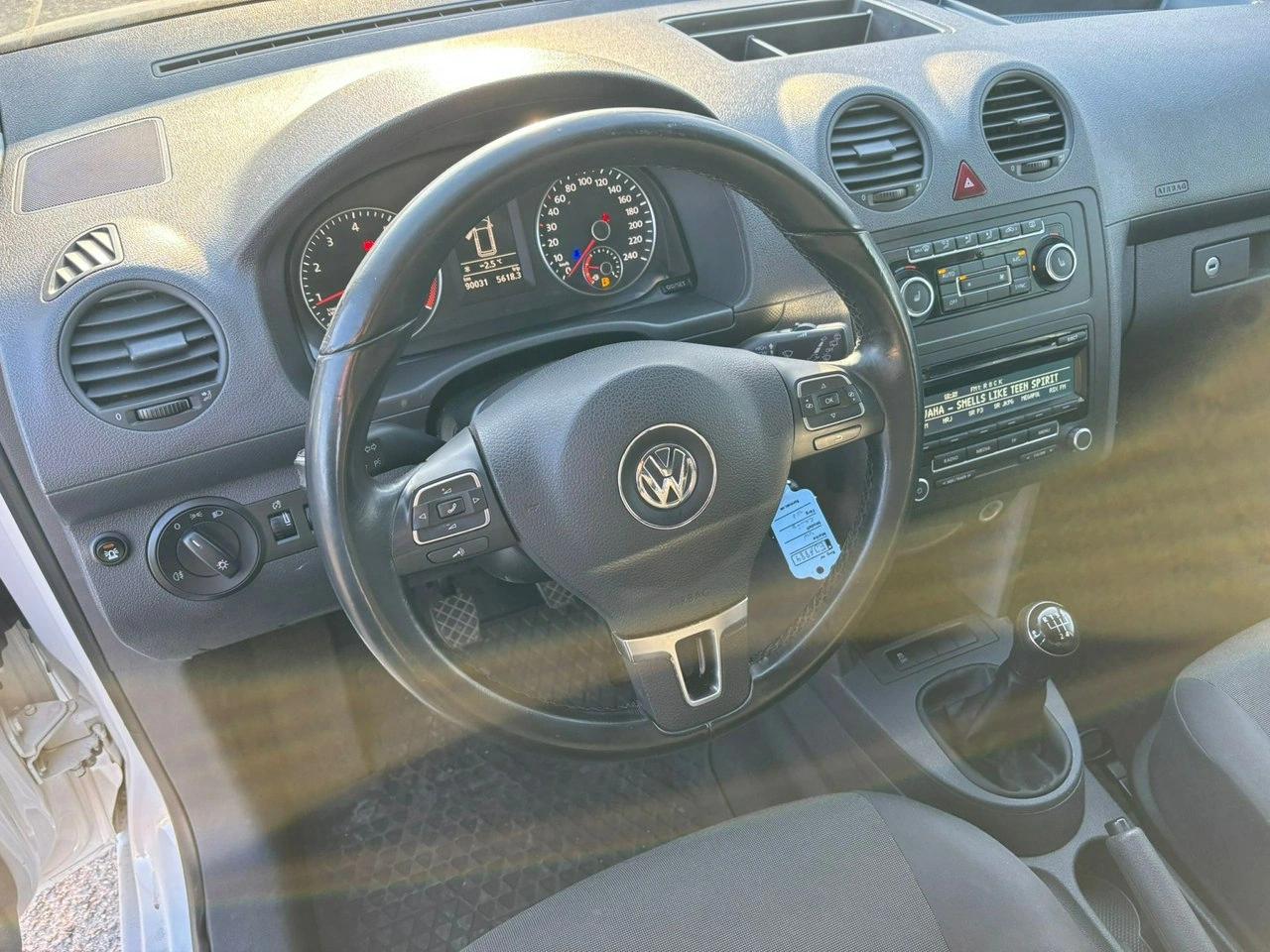 Volkswagen Caddy - Zdjęcie 11