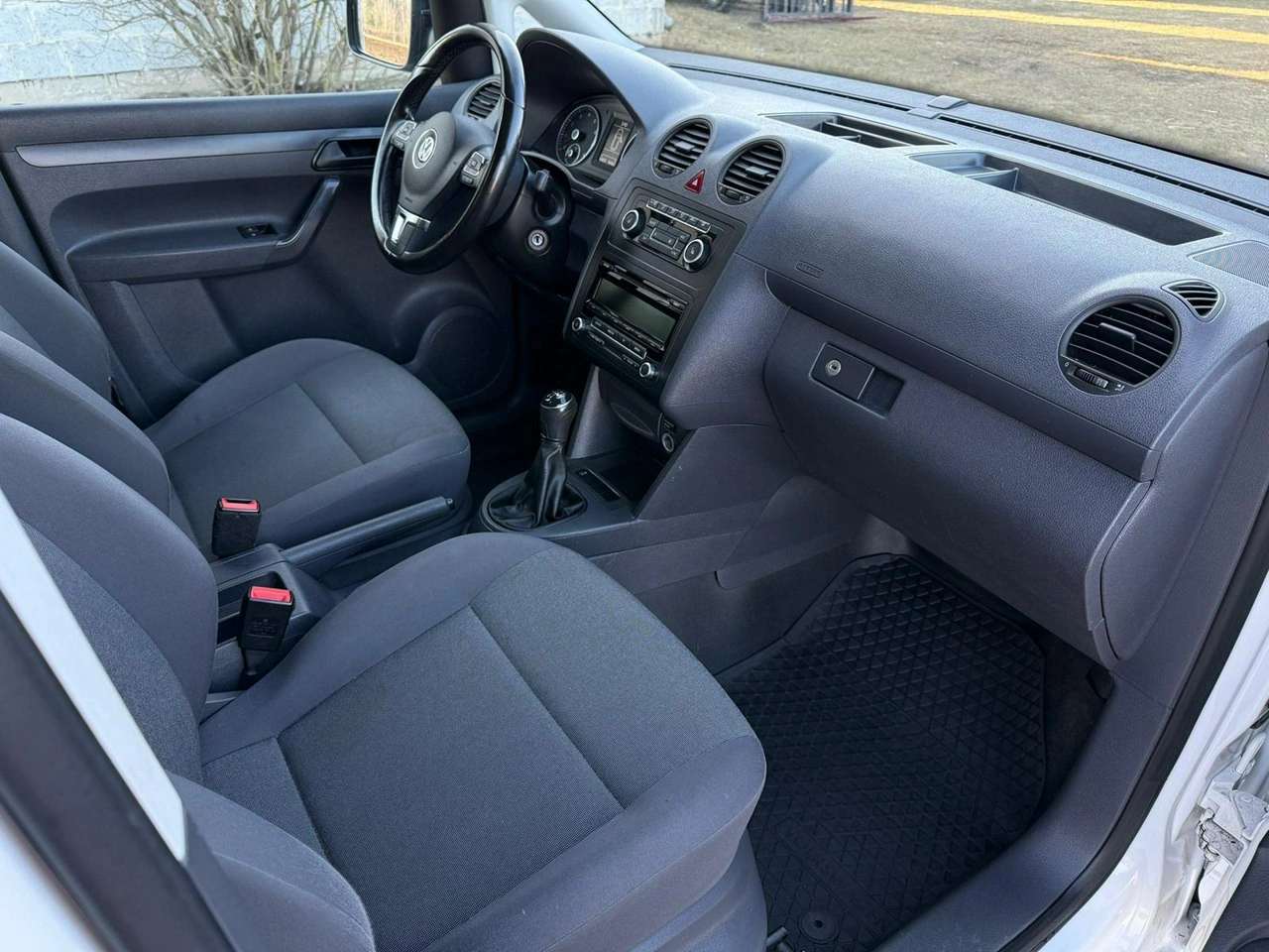 Volkswagen Caddy - Zdjęcie 8