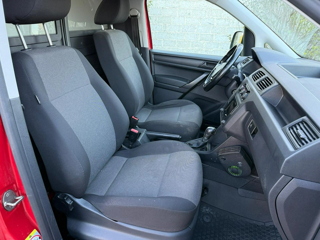 Volkswagen Caddy - Zdjęcie 9