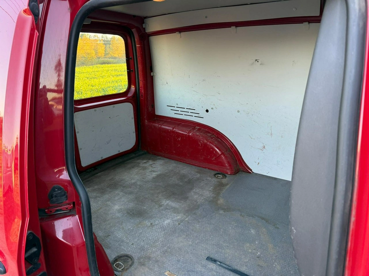 Volkswagen Caddy - Zdjęcie 18