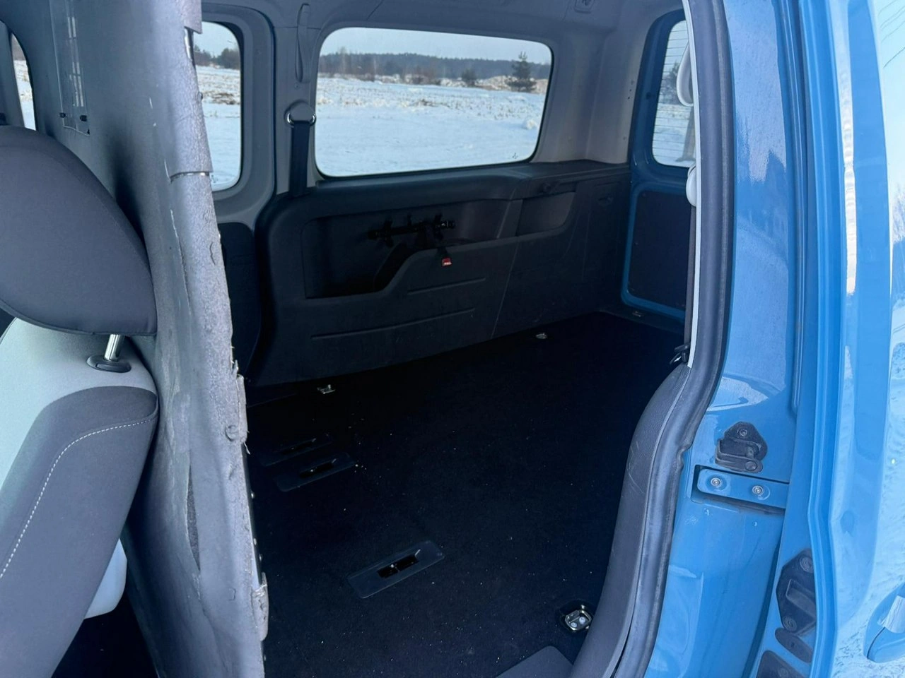 Volkswagen Caddy - Zdjęcie 16