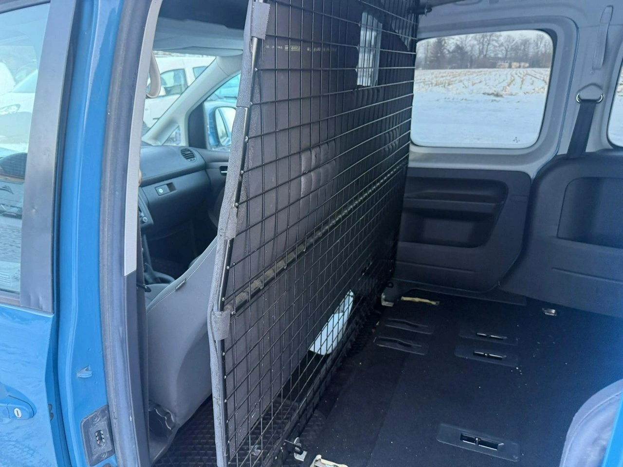 Volkswagen Caddy - Zdjęcie 20