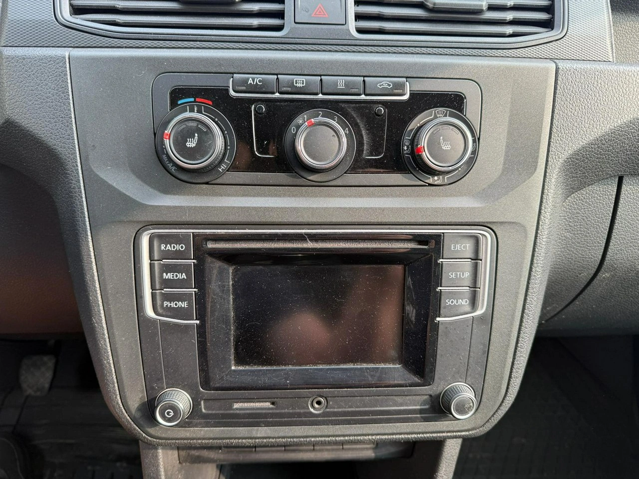 Volkswagen Caddy - Zdjęcie 16