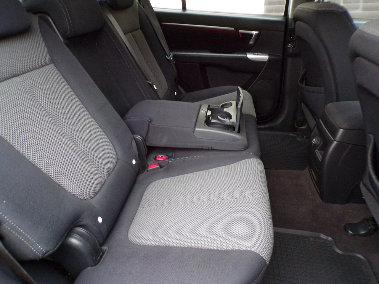 Hyundai Santa Fe - Zdjęcie 18