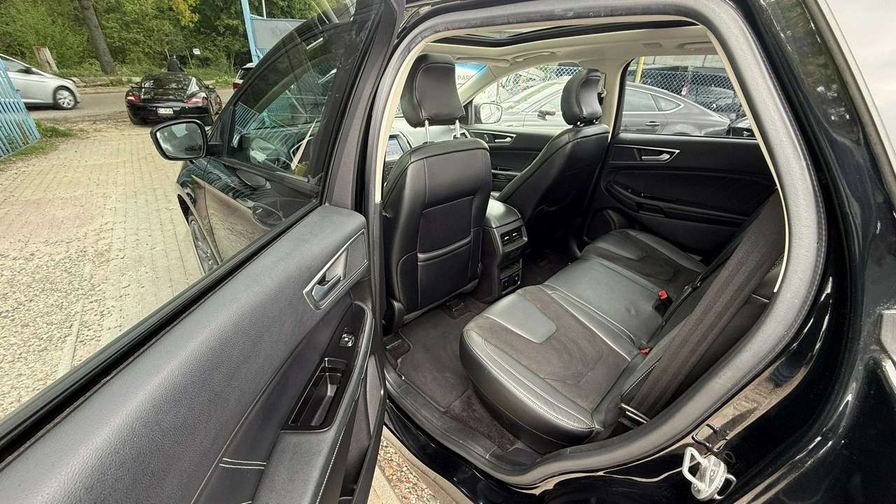 Ford Edge - Zdjęcie 20