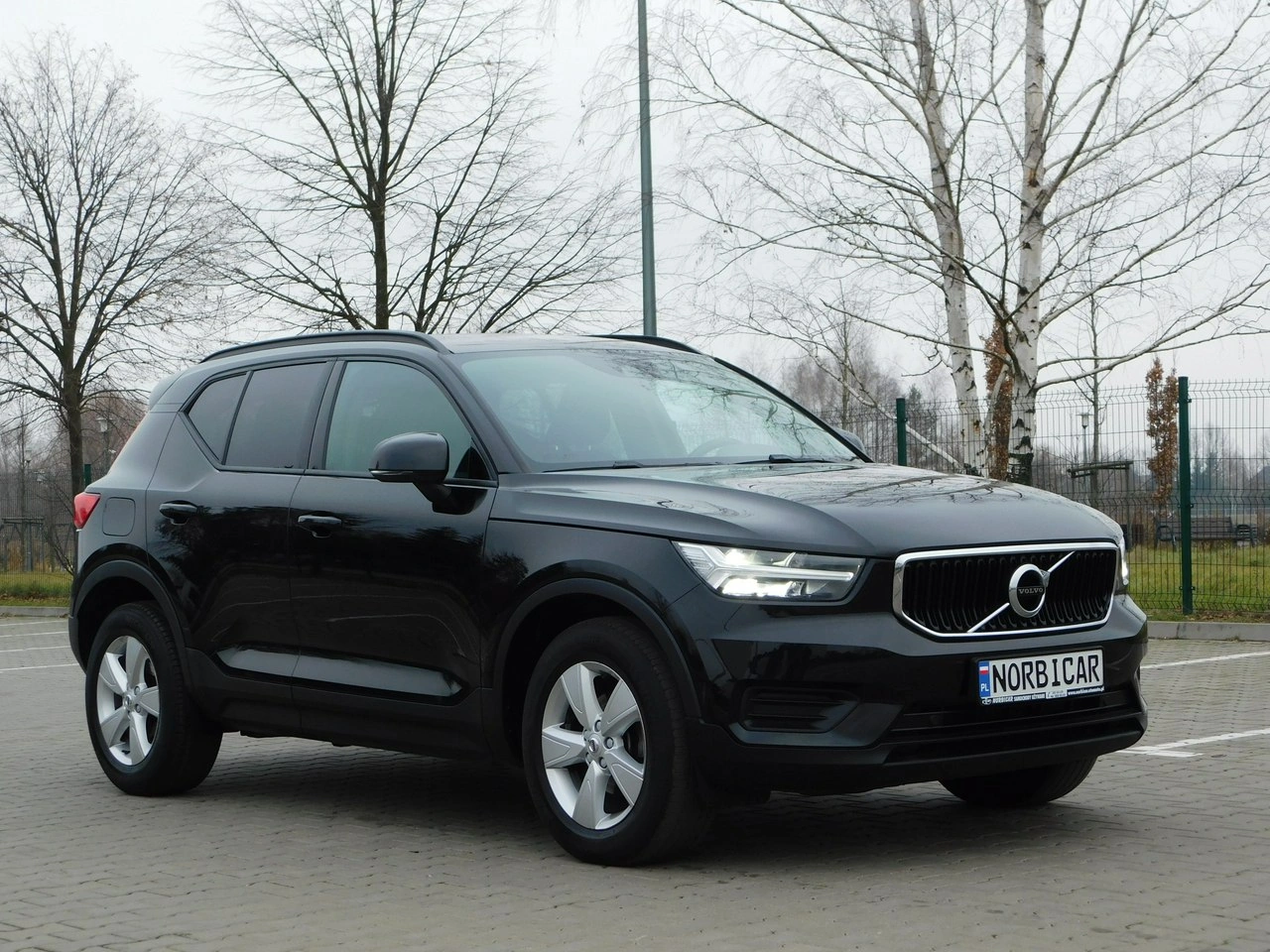 Volvo XC 40 - Zdjęcie 4