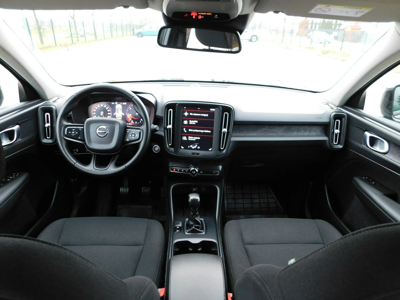 Volvo XC 40 - Zdjęcie 6