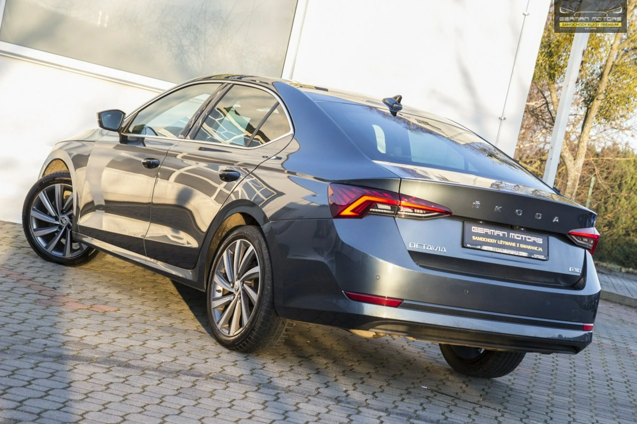 Skoda Octavia - Zdjęcie 5