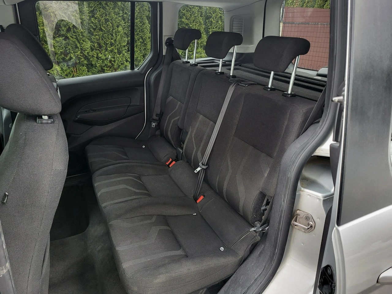 Ford Tourneo Connect - Zdjęcie 11