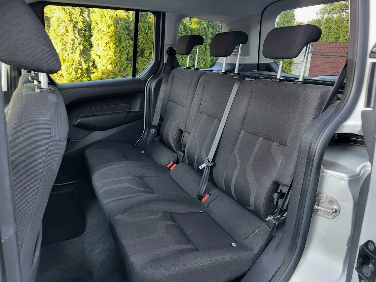 Ford Tourneo Connect - Zdjęcie 11