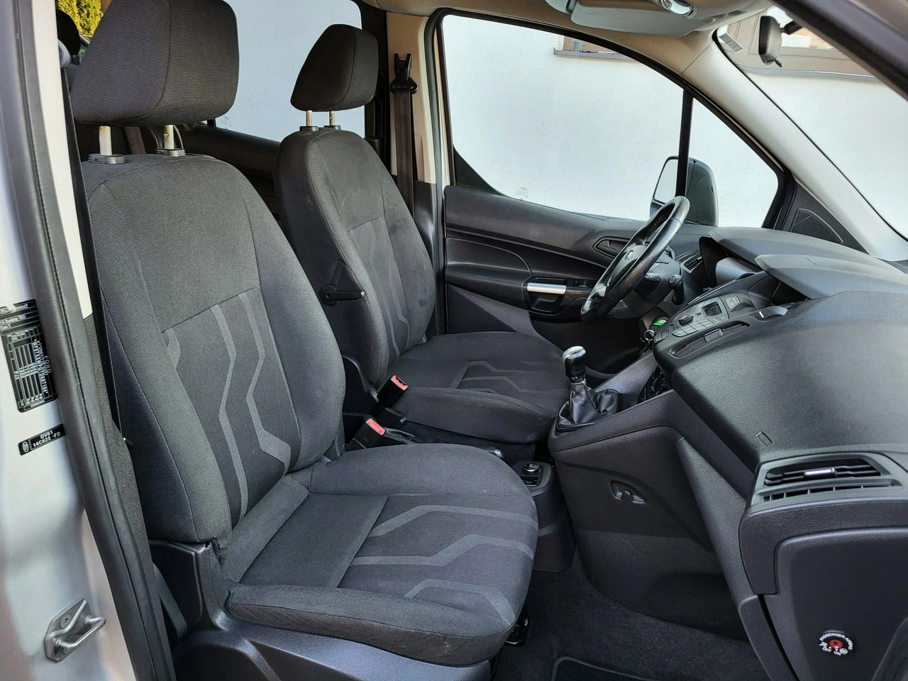 Ford Tourneo Connect - Zdjęcie 14