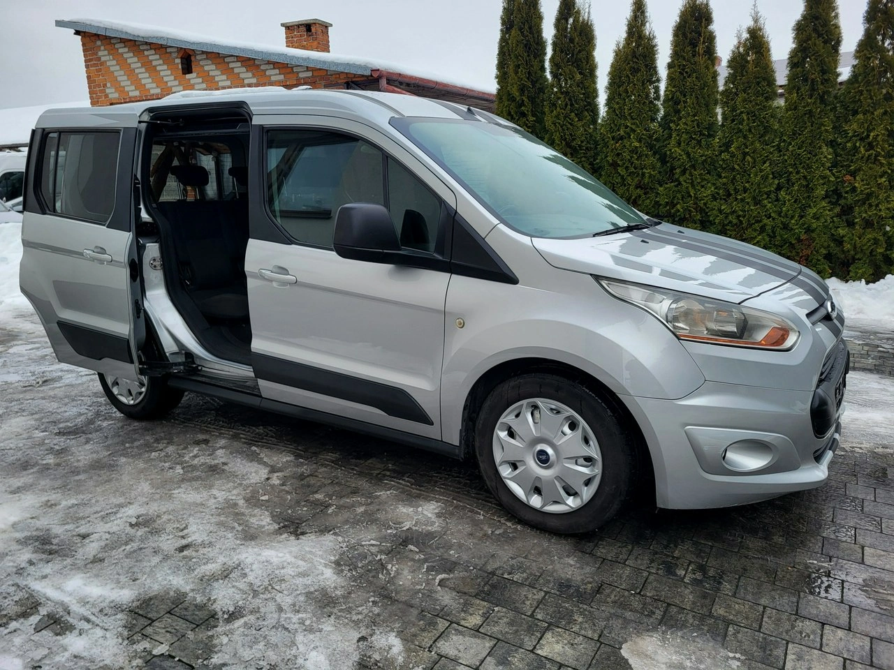 Ford Tourneo Connect - Zdjęcie 7