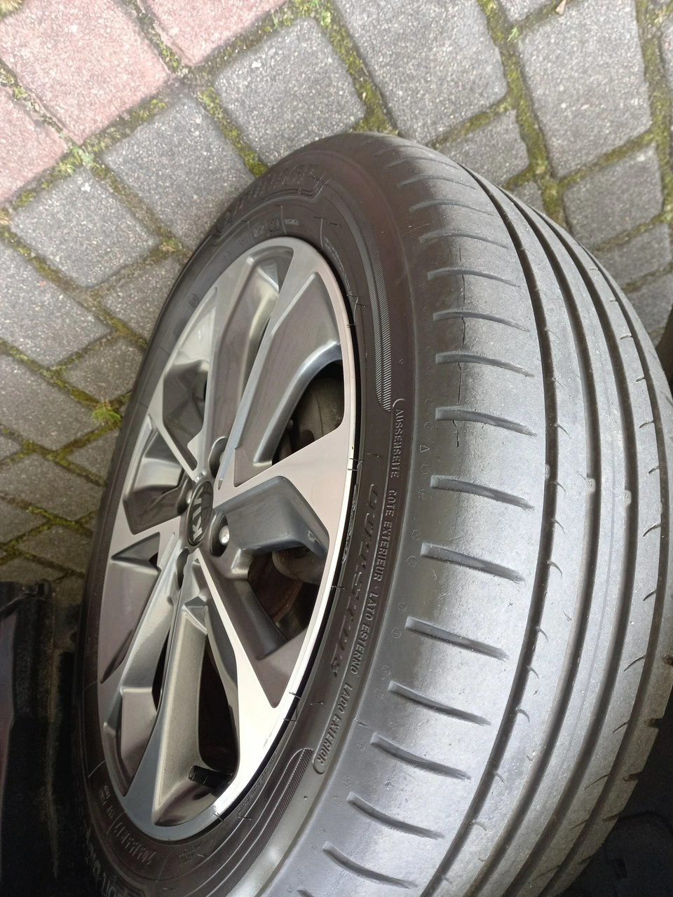 Kia Stonic - Zdjęcie 9