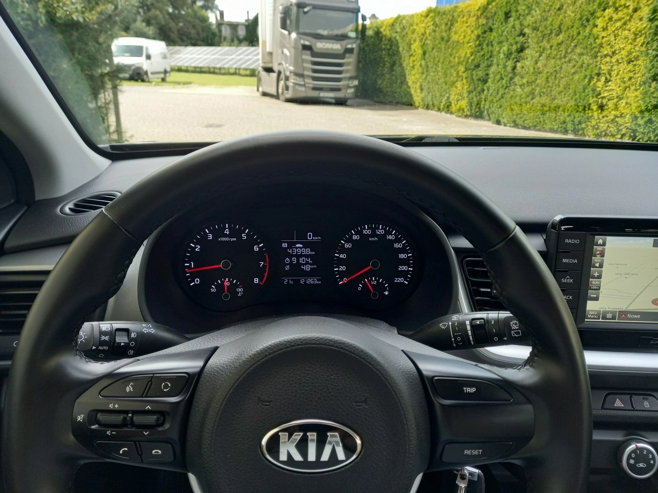 Kia Stonic - Zdjęcie 30