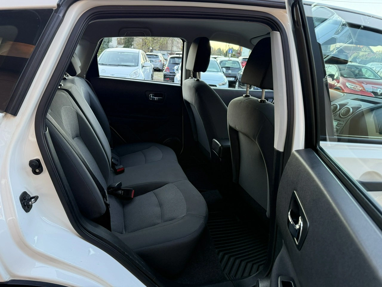 Nissan Qashqai - Zdjęcie 21