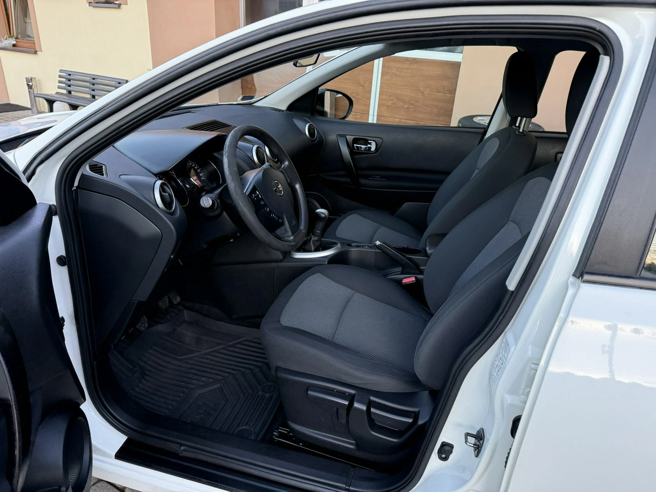 Nissan Qashqai - Zdjęcie 18