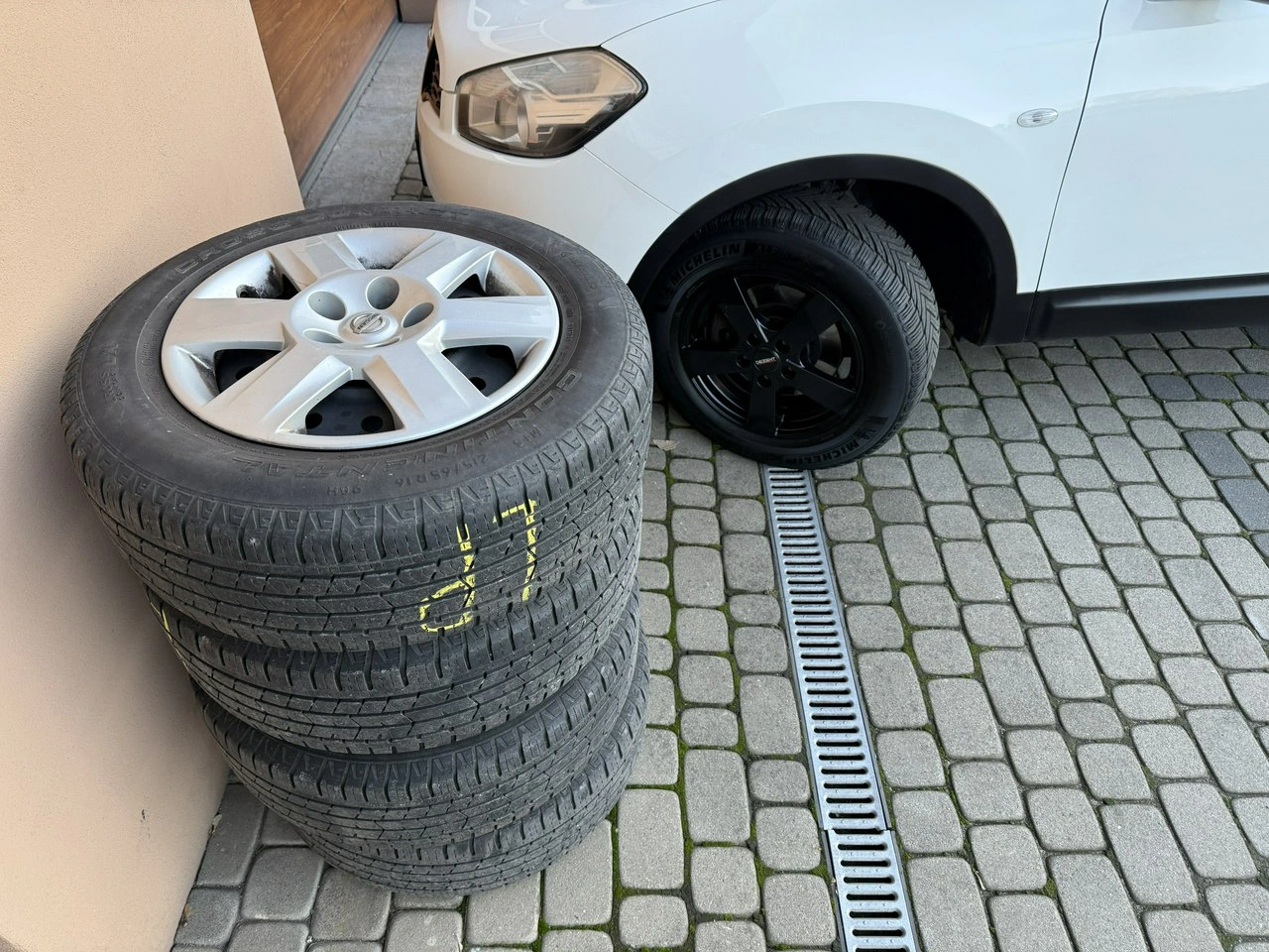 Nissan Qashqai - Zdjęcie 14