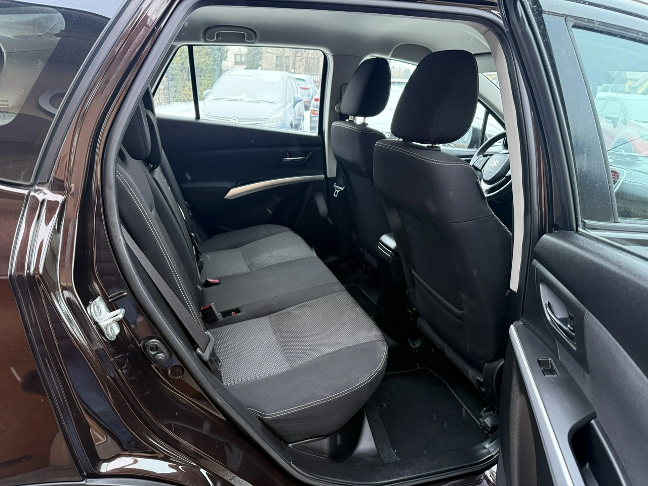 Suzuki SX4 S-Cross - Zdjęcie 23