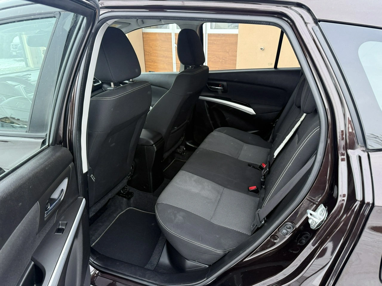 Suzuki SX4 S-Cross - Zdjęcie 24