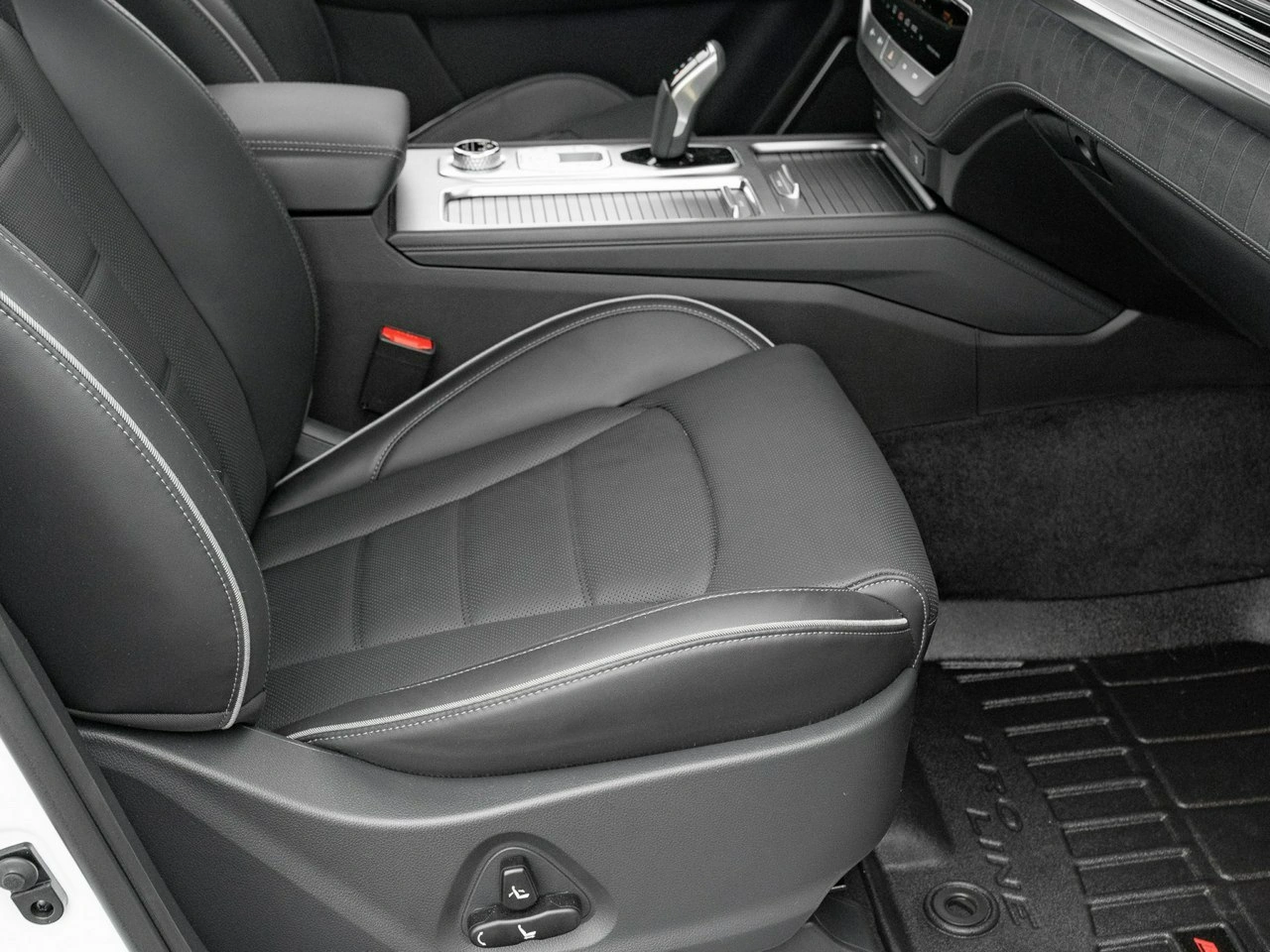 SsangYong/KGM Rexton - Zdjęcie 31